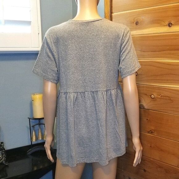 Lauren James SEC Peplum Top (size S) - Picture 4 of 5